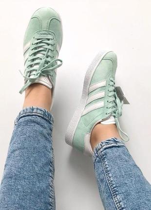 Замшевые женские кроссовки adidas gazelle mint в мятном цвете (36-41)😍6 фото