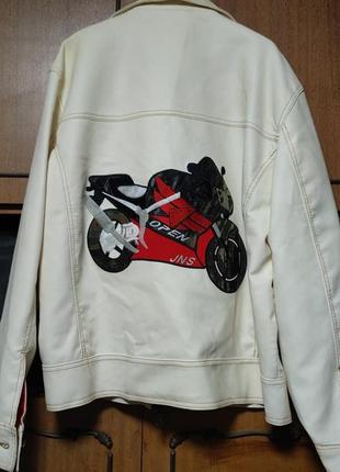 Вінтажна біла куртка з мотоциклом