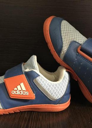 Дитячі кросівки adidas/ детские кроссовки adidas