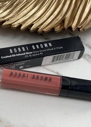 Блеск для губ bobbi brown crushed oil infused gloss в оттенке free spirit