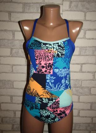 Купальник  яркий