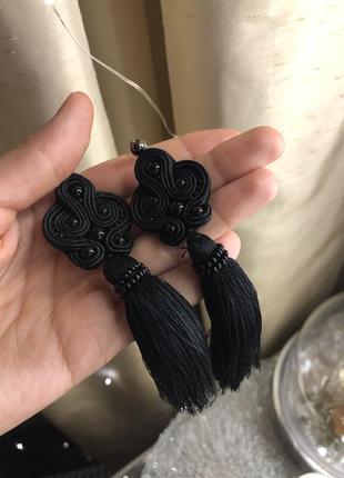 Чорні сережки пензлики кисточки дизайнерські ручної роботи4 фото