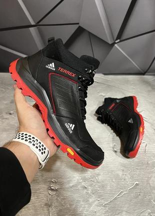 Зимние мужские ботинки adidas black red (мех) 40-41-42-43-45