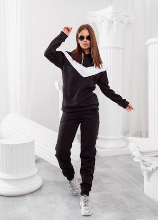 Модний теплий жіночий костюм прогулянковий комплект худі та штани з начосом великих розмірів 48-50 52-54 чорний3 фото