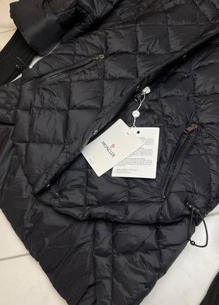 Куртка пальто стеганая в стиле moncler с капюшоном черная зима3 фото
