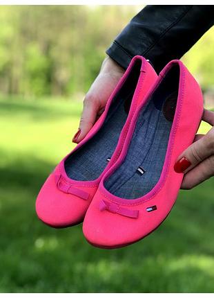 Яркие коттоновые балетки tommy Low