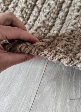 Невеликий плетений коврик. джутовий килимок ручної роботи. килим з китицями. циновка.8 фото