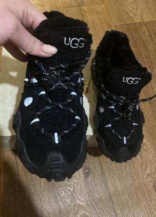 Зимние кроссовки ugg