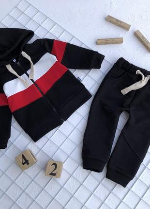 Костюм з трикотажу для хлопчиків