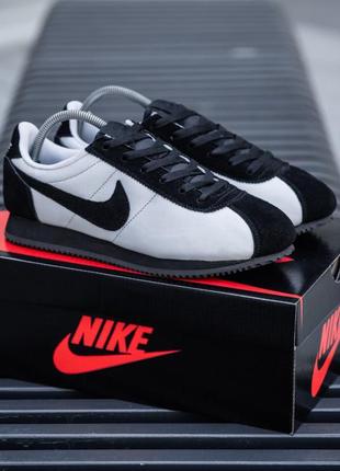 Мужские кроссовки nike cortez
