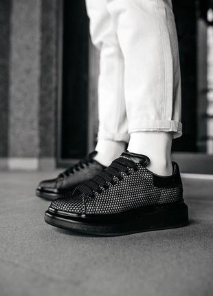 Кросівки mcqueen black/grid кросівки2 фото