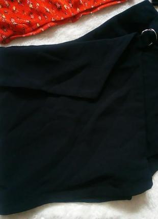 Спідниця-шорти фактурні асиметричні з поясом кільцем2 фото