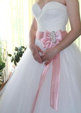 Шикарное свадебное не венчанное платье цвета айвори б у , весiльна сукня бу3 фото