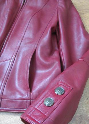 Куртка кожанная, приталенная, размер s4 фото