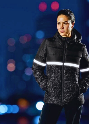 Новая теплая ветрозащитная водонепроницаемая легкая женская удобная куртка с капюшоном от немецкого бренда crivit sport размеры s (36/38) m (40/42)4 фото