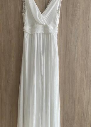 Продам новое белое платье