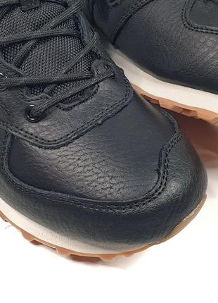 Зимние кроссовки