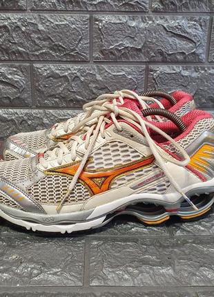 Mizuno x DOE WAVE RIDER 10