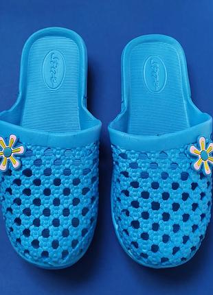 Піна закрита жіноча