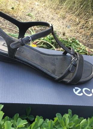 Женские сандалии ecco bouillon sandal  088073 01001