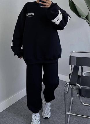 Однотонный женский костюм с принтом oversized, трехнитка