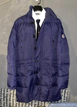 Мужской синий пуховик удлиненный moncler