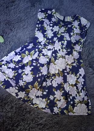 Платье в цветочек