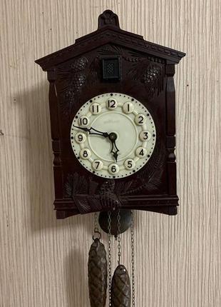 Годинник-ходики, годинник настінний механічний з зозулею і боєм "маяк" срср8 фото