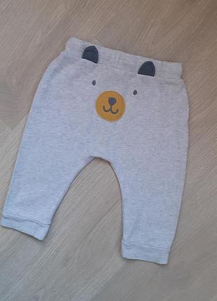 Штанишки весёлые попки m&s, 9-12мес.