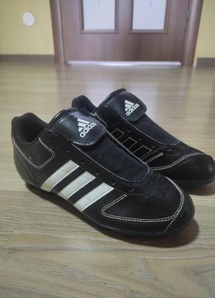 Бутци adidas