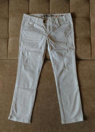 Рваные, белые джинсы object, р.10-12, лето/весна2 фото