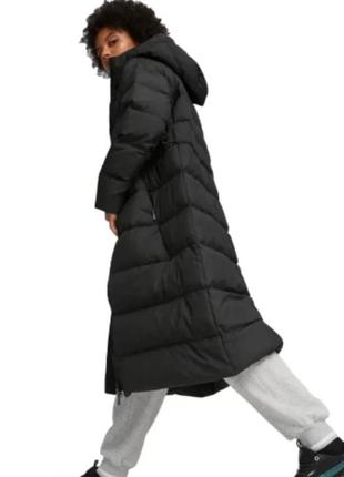 Пальто пуховое женское puma long hooded down coat черного цвета4 фото