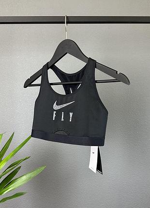 Женский топ nike оригинал из новых коллекций.
