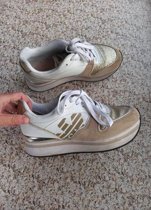 Кросівки на платформі 39 розмір