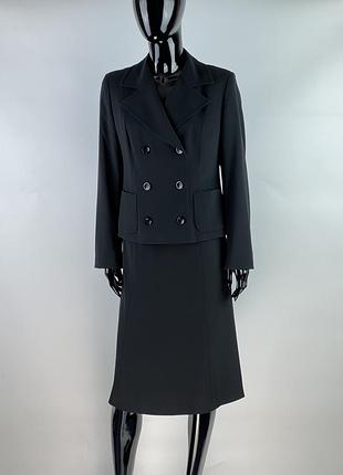 Итальянский костюм делового стиля класса люкс