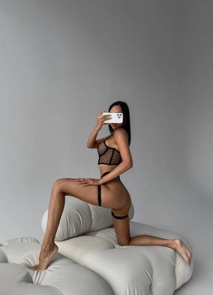 Комплект нижнего белья в горох принт бюст с косточками прозрачная ткань сетка трусики