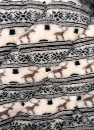 Одеяло с открытым мехом двухсторонняя,теплое и приятное на ощупь