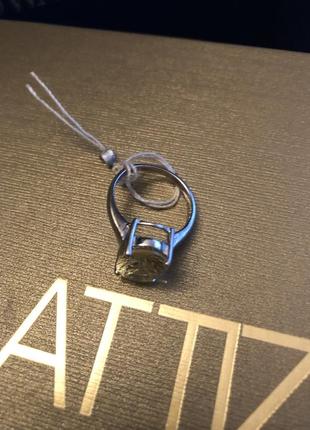 Кільце з топазом 3