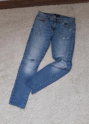 Джинсы мужские