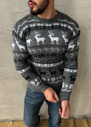 Новогодний свитер с оленями мужской серый+шапка в подарок!2 фото