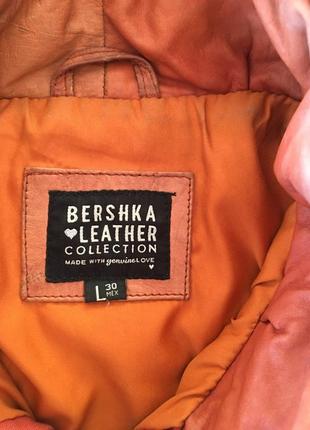 Курточка из кожи bershka3 фото