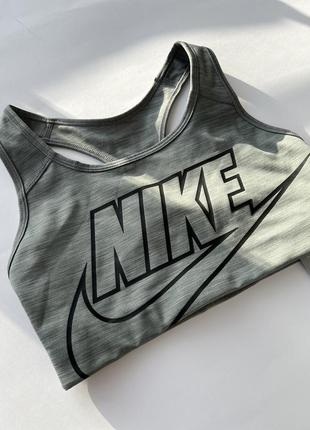 Топ nike