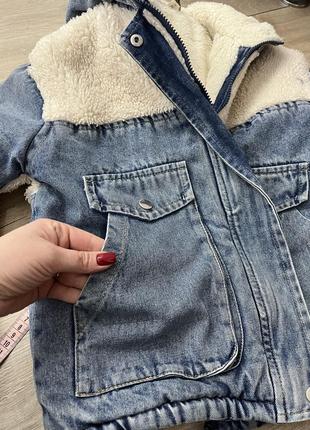 Зимняя джинсовая курточка для девочки
