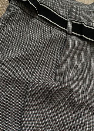 Класичні брюки з поясом4 фото