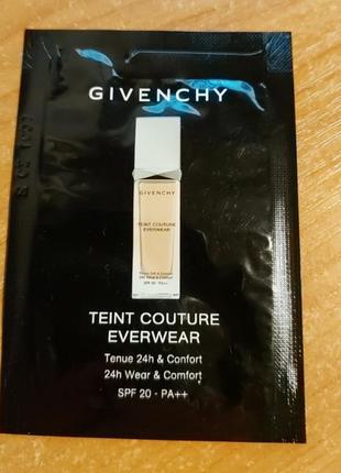 Тональний givenchy