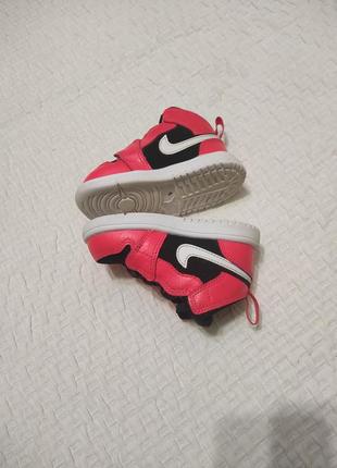 Кросівки jordan original 
22 р. 14 см
 відмінний стан