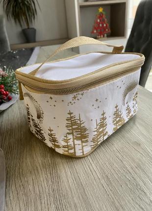 Косметичка белая праздничная ив роше