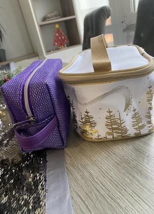 Косметичка белая праздничная ив роше