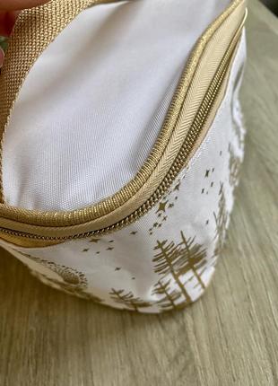 Косметичка белая праздничная ив роше