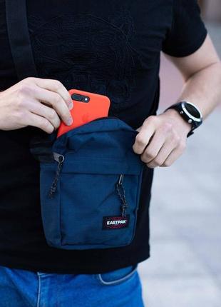 Сумка месенджер через плече eastpak the one messenger естпак истпак барсетка синя